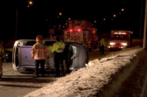 winter-night-car-crash